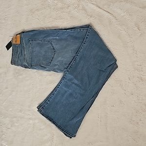 Hollister Highest Rise